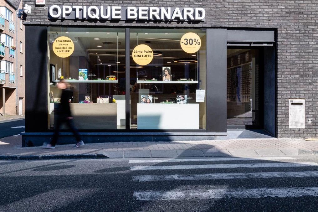Façade et vitrine du magasin — Optique Bernard